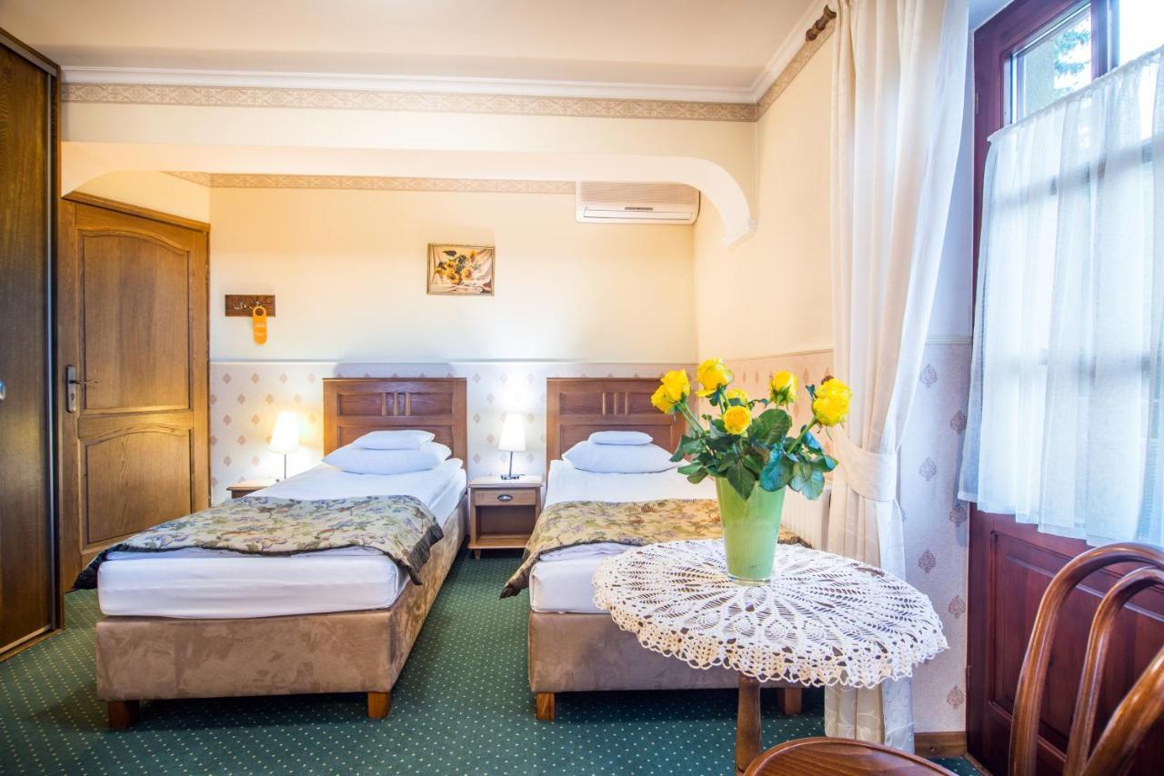 Hotel Dwa Ksiezyce Kazimierz Dolny Eksteriør billede
